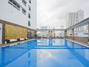 thumbnail: Outdoor pool