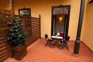 thumbnail: Terrace/patio