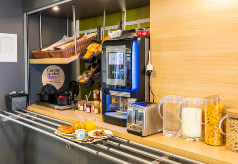 Hotel Auxerre Bourgogne Breakfast Buffet