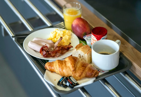 Hotel Bollene Breakfast Focus