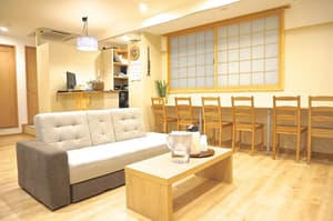 thumbnail: Lobby sitting area