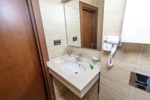 thumbnail: Bathroom