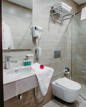 thumbnail: Bathroom