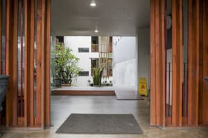 thumbnail: Exterior