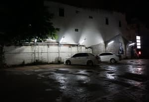 thumbnail: Parking