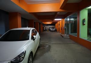 thumbnail: Parking