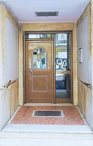 thumbnail: Property entrance