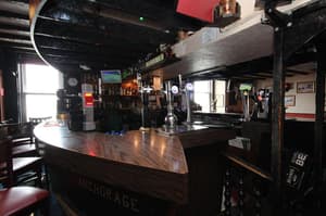 thumbnail: Bar