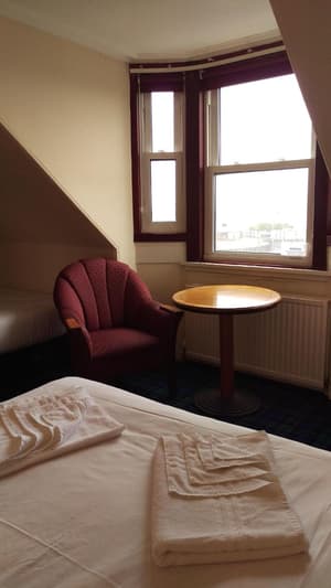 thumbnail: Room