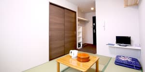 thumbnail: Room
