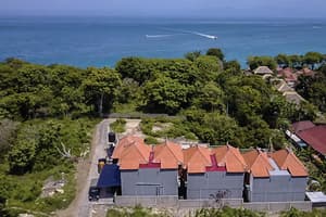 thumbnail: Exterior