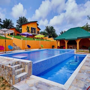 thumbnail: Outdoor pool