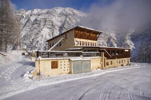 thumbnail: General view