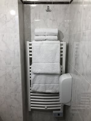 thumbnail: Bathroom