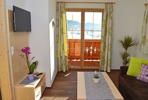 thumbnail: Room amenity