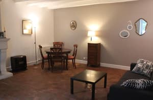 thumbnail: Interior detail