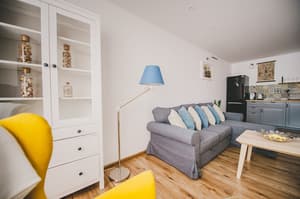 thumbnail: Living area