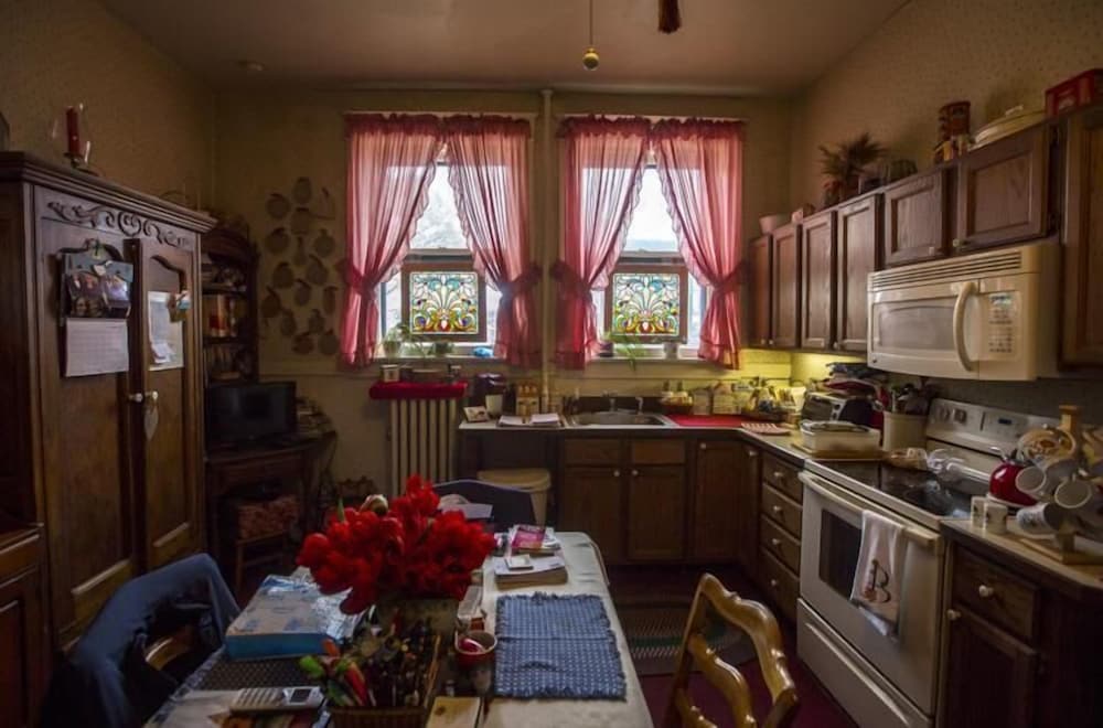 Restaurant-cafeteria