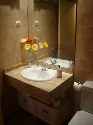 thumbnail: Bathroom