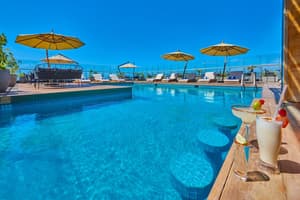 thumbnail: Pool