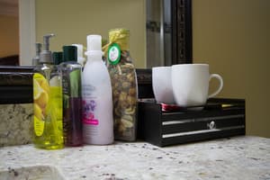 thumbnail: Bathroom amenities