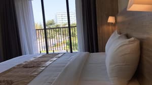 thumbnail: General view