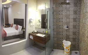thumbnail: Bathroom