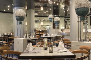 thumbnail: Restaurant