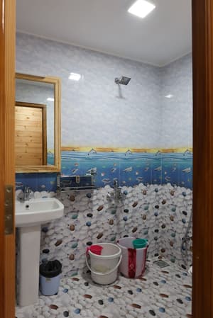 thumbnail: Interior