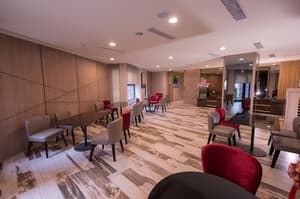 thumbnail: Breakfast area