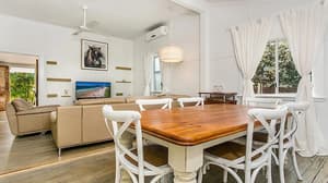 thumbnail: In-room dining