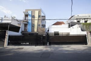 thumbnail: Exterior