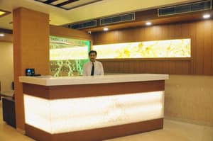 thumbnail: Reception