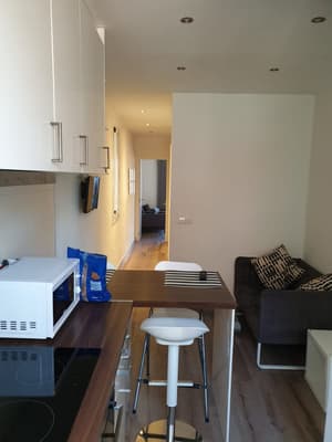 thumbnail: In-room dining
