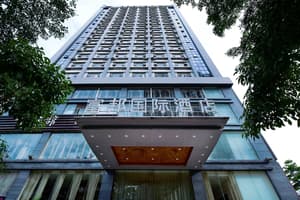 thumbnail: Exterior