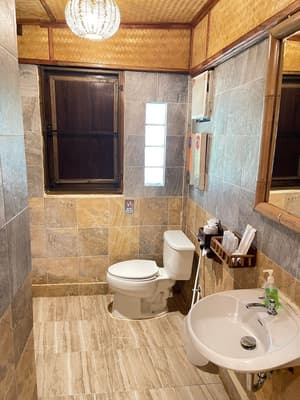 thumbnail: Bathroom