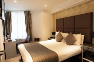 thumbnail: Room