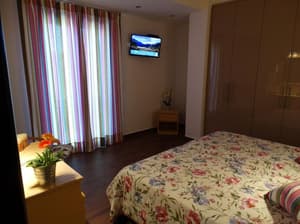 thumbnail: Interior