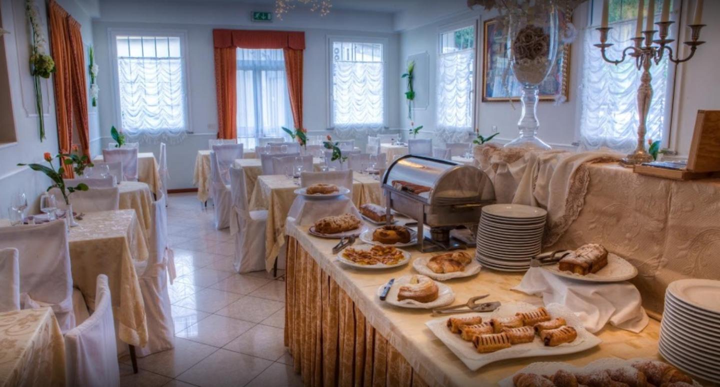 Restaurant-cafeteria