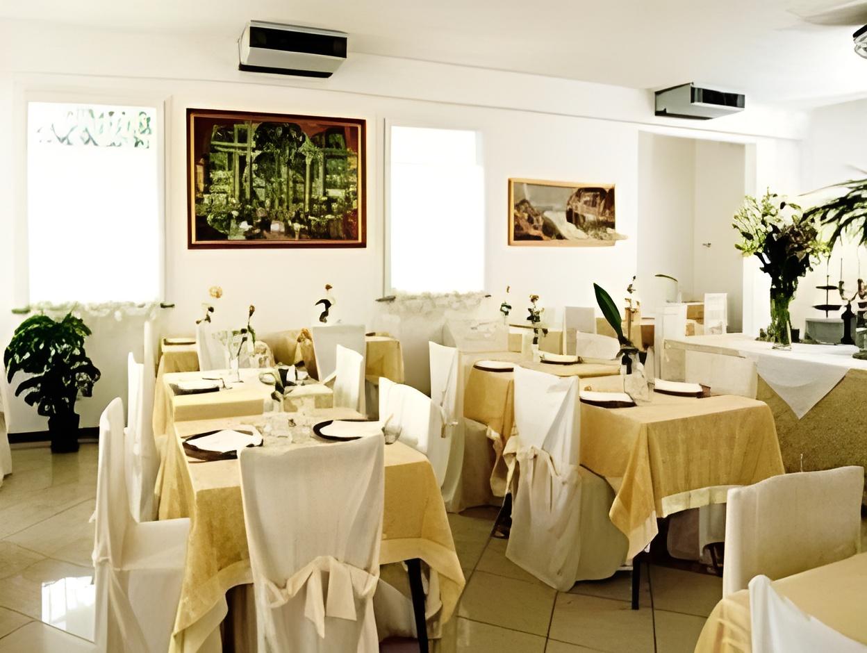 Restaurant-cafeteria