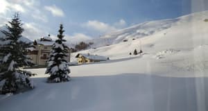thumbnail: Ski hill