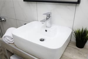 thumbnail: Bathroom