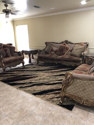 thumbnail: Lobby sitting area