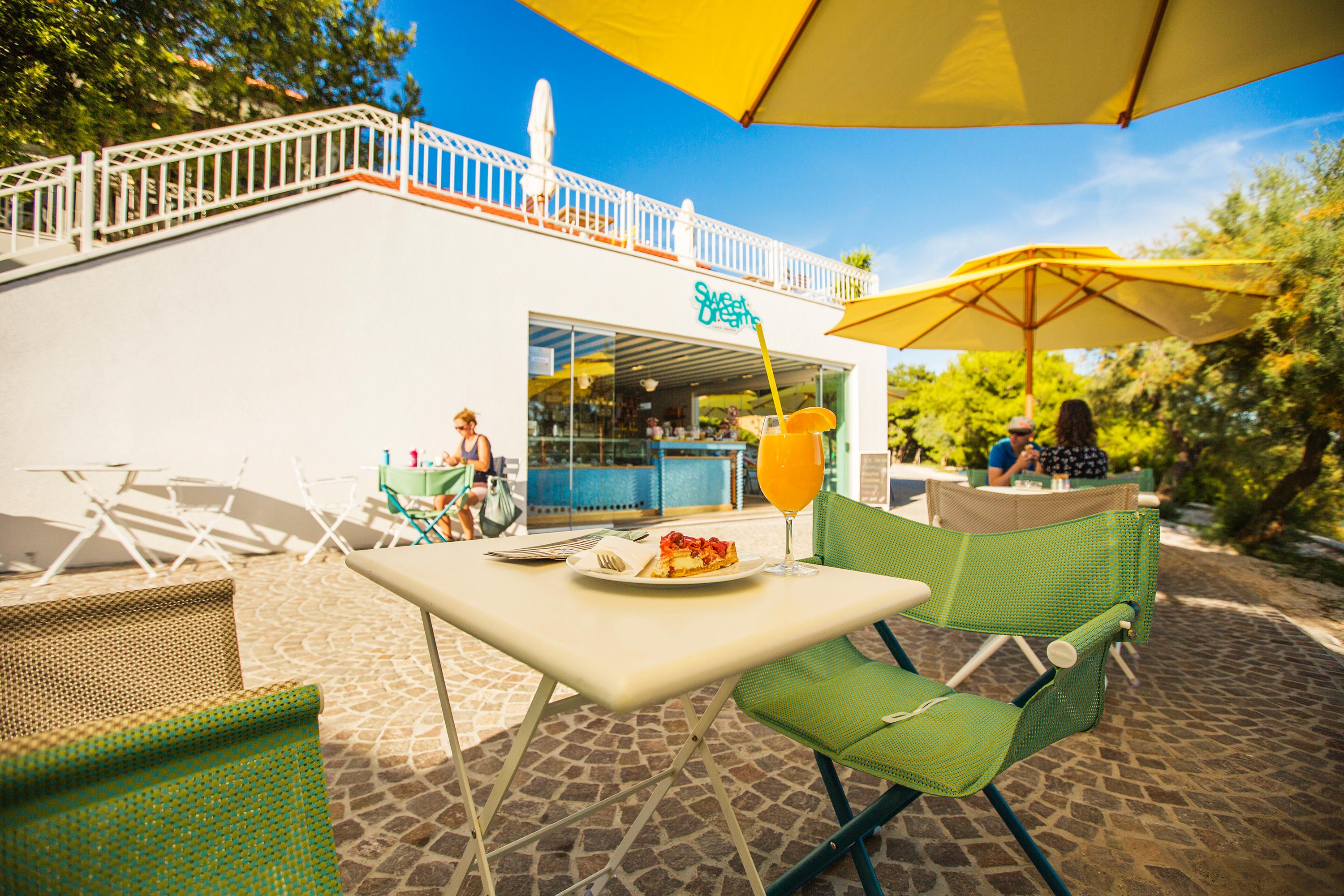 Restaurant-cafeteria