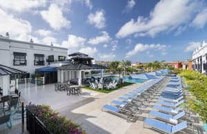 thumbnail: Outdoor pool