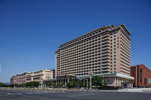 thumbnail: Exterior