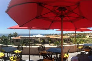 thumbnail: Outdoor dining
