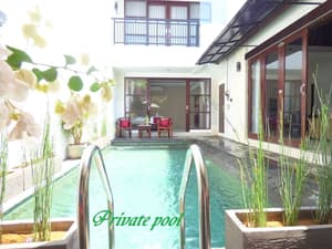 thumbnail: Outdoor pool