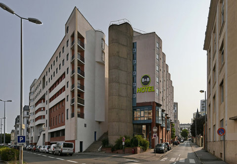 Hotel Le Mans Centre Exterior