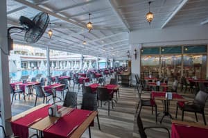 thumbnail: Restaurant